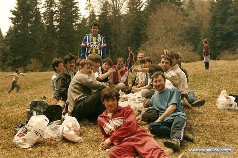 köyümüz gençleri piknikte
